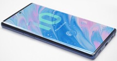 The smaller 6.3-inch Galaxy Note 10 could ship without microSD card support. (Source: Phonearena)