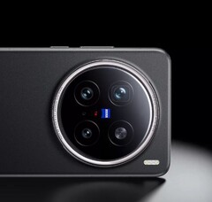 The Vivo X200 Pro. (Image Source: Vivo)