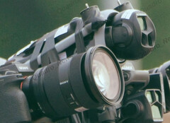 An alleged look at the Mavic 4 with its new camera design. (Image source: via @Quadro_News)