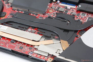 CPU and GPU share the same heat pipes