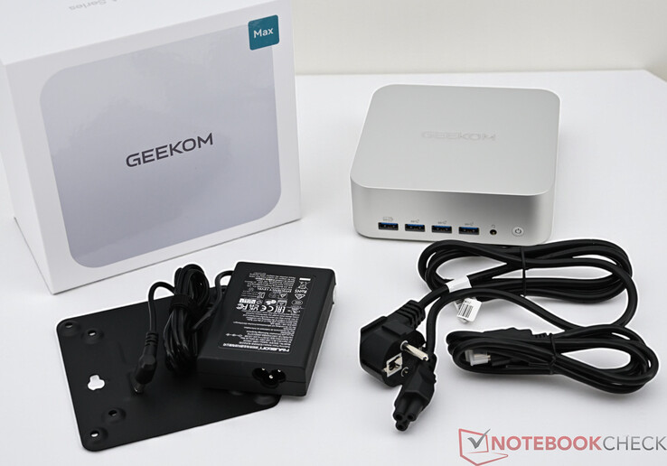 Scope of delivery of the Geekom A9 Max