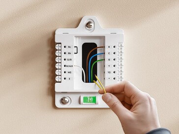 Meross' smart thermostat requires a C-wire adapter. (Image source: Meross)
