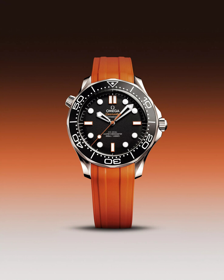 The Omega Seamaster Diver 300M with orange rubber strap. (Image source: Omega)