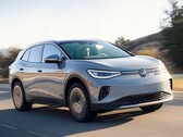 The Volkswagen ID.4. The German automaker is recalling 14000 EVs in the US because they can lose power in motion (Image source: MotorTrend)