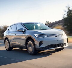 The Volkswagen ID.4. The German automaker is recalling 14000 EVs in the US because they can lose power in motion (Image source: MotorTrend)
