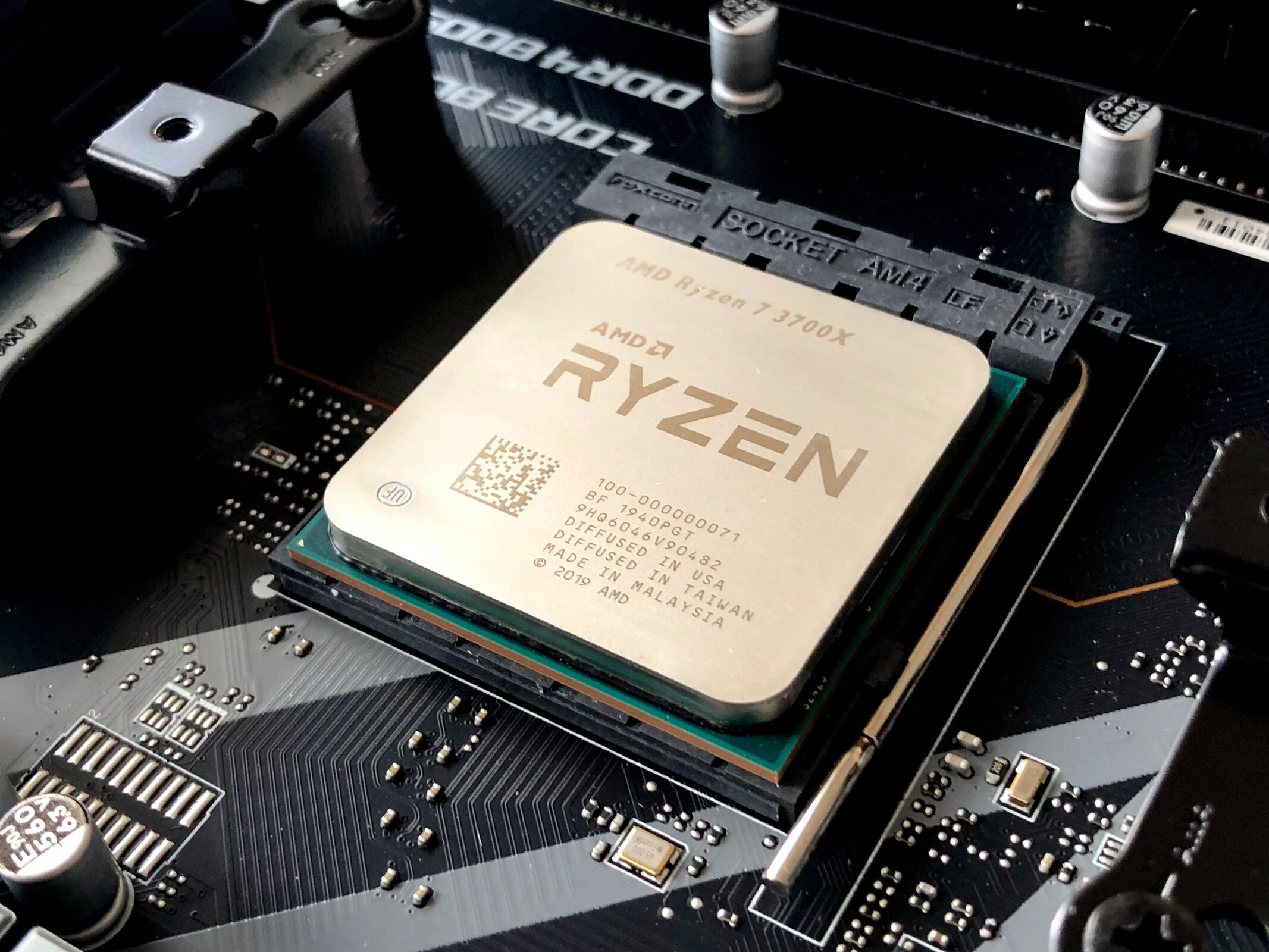 AMD Ryzen 7000 processors based on the Zen 4 architecture slated