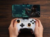 The 8BitDo Mobile Clip for the 8BitDo Ultimate 2 Wireless Controller works with large smartphones. (Image source: 8BitDo)