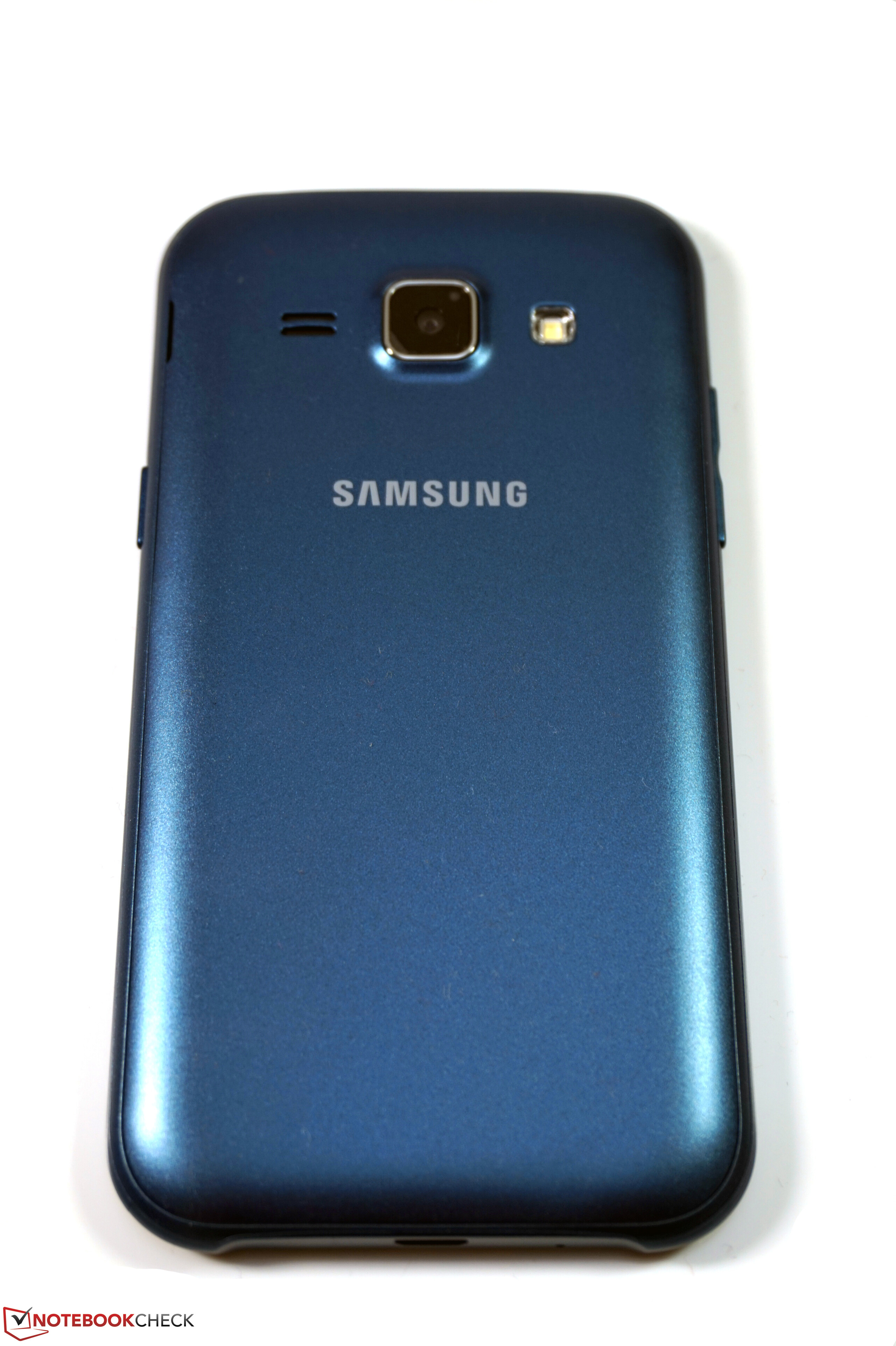 verdrietig Kroniek impliceren Samsung Galaxy J1 Smartphone Review - NotebookCheck.net Reviews