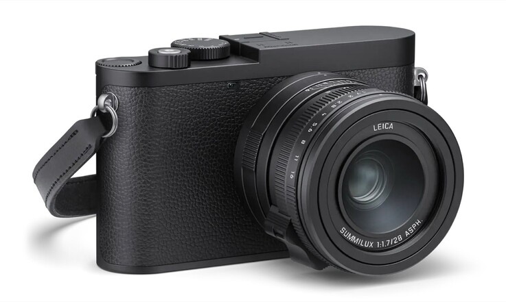 The Leica Q3 Monochrom does not feature a red Leica logo.