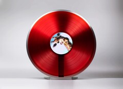 The Miniot Wheel 3 showcases vinyl records as they play (Image source: Miniot)