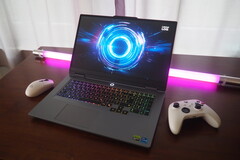 Lenovo LOQ 17