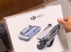 DJI will sell the Air 3S with numerous accessories in a Fly More Combo. (Image source: via @Quadro_News)