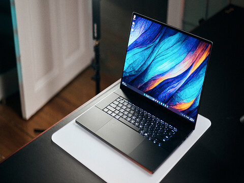 Video: The best Macbook Pro 16 alternative?(!) - Asus ProArt P16 (Tandem OLED + RTX5090)