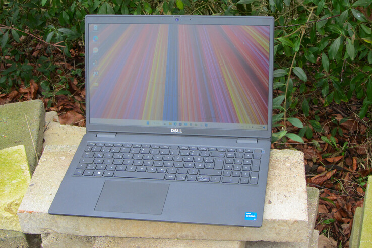 Dell Latitude 3520 in review: Core i5 office laptop delivers good ...