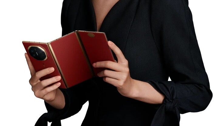 Will a tri-foldable from Samsung compete with the Huawei Mate XT in 2025? (Image source: Huawei)