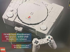 The Lego PlayStation set will come with a controller.