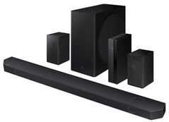 The HW-Q910D soundbar with Dolby Atmos might be the best choice in the sub-$500 segment right now (Image source: Samsung)