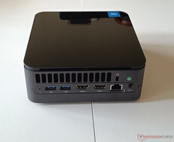 Rear: 2x USB-A 3.2 Gen 1, 2x HDMI 2.1, 2.5 GbE jack, Kensington lock, power port