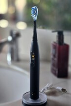 Oclean X Ultra WiFi Smart Sonic toothbrush review
