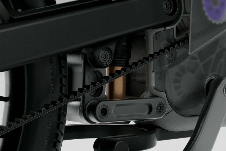A belt drive is installed.