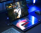 Asus Zenbook Duo 14 (UX8406) weighs just 1.764 kg (3.89 lbs). (Image source: NotebookcheckReviews)