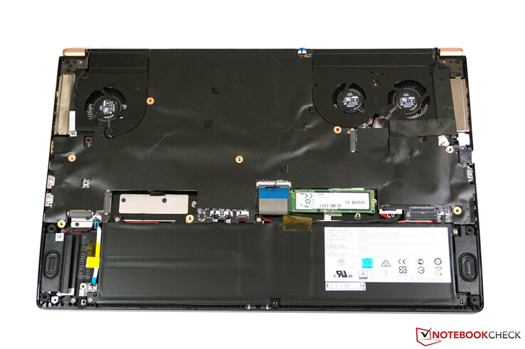 Internal layout - MSI WS75