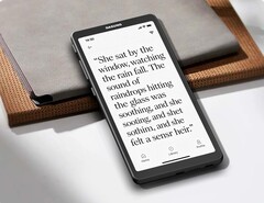 Dasung Link 2 mirrors a smartphone's display onto a 6.7-inch E-Ink panel.
