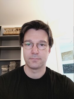 Photo taken with the secondary front-facing camera