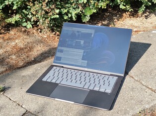 Outdoor (sunny)