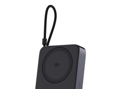 Ugreen’s new 10000mAh Qi2 15W Magnetic Power Bank