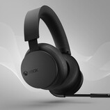 The Xbox Wireless Headset is relaunching with extended battery life and better microphone. (Image source: Microsoft)