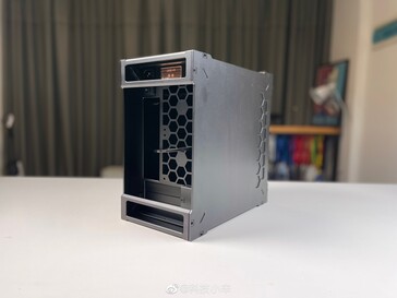 Mini Host barebones - back view (Image Source: Weibo)