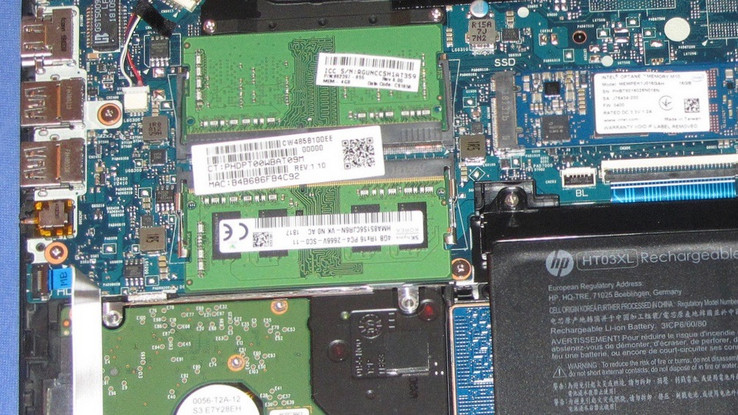 DDR4 memory modules (the two light-green sticks above the drive) as seen inside an HP 14 laptop. Source: Own