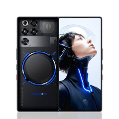 RedMagic 11 Pro black transparent edition (Image source: Nubia)