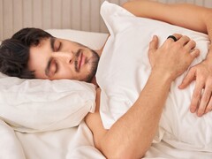 The Ultrahuman Ring Air is lighter and thinner than the previous model, R1. (Image source: Ultrahuman)