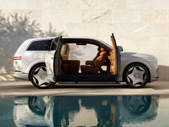 Genesis GV90 coach doors