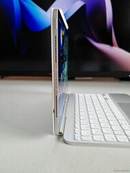 The opening angle of the Magic Keyboard...
