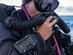 The Garmin Descent X50i is receiving an update