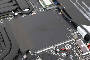 2x SODIMM slots underneath the aluminum cover