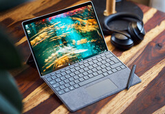 The 5G-compatible Microsoft Surface Pro 9 has dropped under $1,500 (Image: Andreas Osthoff)