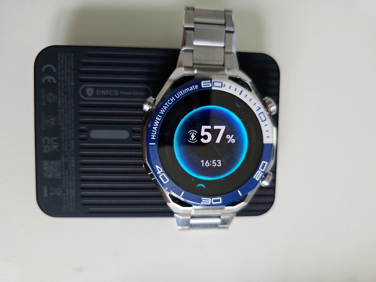 The PicoGo Air also charges Qi-enabled smartwatches.