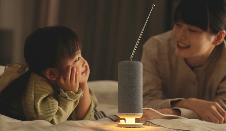 The Crankspeaker can be used as a FM radio with an area light. (Image source: Rhythm)