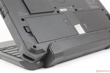 Users can configure with either 36 Wh removable batteries or a 36 Wh internal one