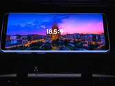 Samsung has a winner in the Galaxy S9's display. (Source: The Daily Dot)