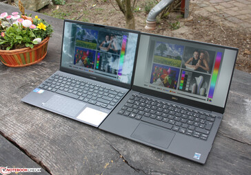 XPS 13 9305 IPS Full HD (right, matte) versus Asus ZenBook UX325EA OLED Full HD (left, glossy)