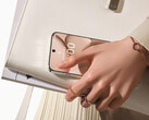 The Find X8s is said to feature relatively slim display bezels. (Image source: Oppo)