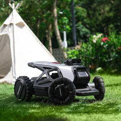 The Airseekers Tron-One robot lawn mower will shortly crowdfund on Kickstarter. (Image source: Airseekers)