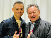 An image of Shuhei Yoshida with Keiji Inafune.
