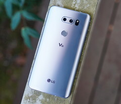 Take a slice of Pie for the LG V30. (Image source: Droid Life)