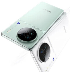 The Vivo X90s will maintain the X90 series' design. (Image source: Vivo)